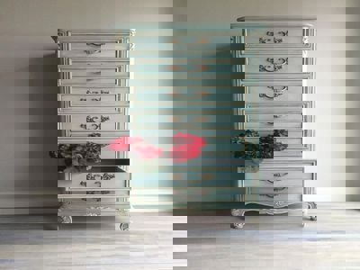 Beylikdüzü Spotçu Beylikdüzü’nde ikinci el eşya satmak mı istiyorsunuz? Spotçu hizmetimizle eşyalarınızı değerinde alıyor, ücretsiz adresten alım imkânı sunuyoruz.