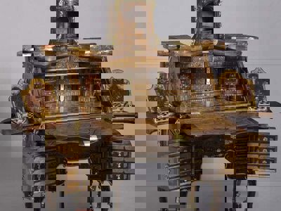 Kaç yıllık eşyalar antika sayılır? Antika eşyaların tarihçesi, tanımı ve değeri hakkında bilmeniz gereken her şeyi keşfedin. Evinizdeki eşyaların antika olup olmadığını nasıl anlayacağınızı öğrenin.